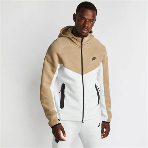 Nike tech fleece website